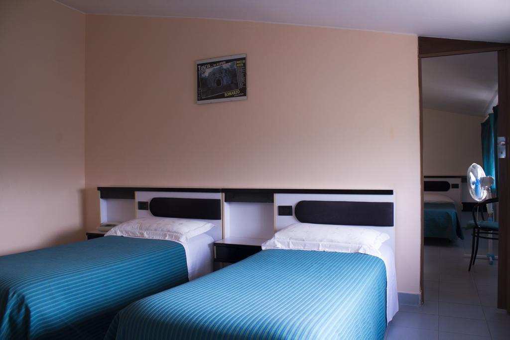 Hotel Falisco Fabrica di Roma Kamer foto