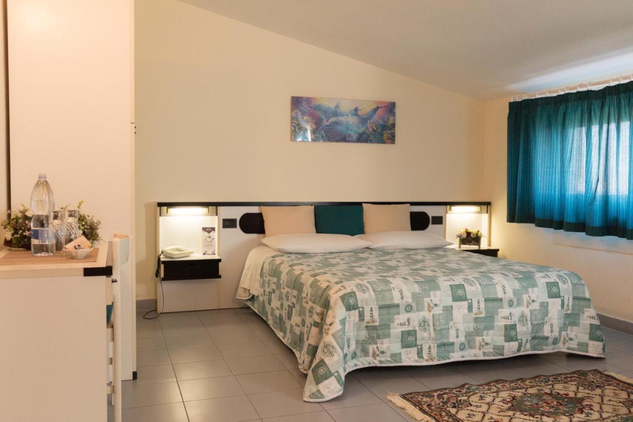 Hotel Falisco Fabrica di Roma Buitenkant foto